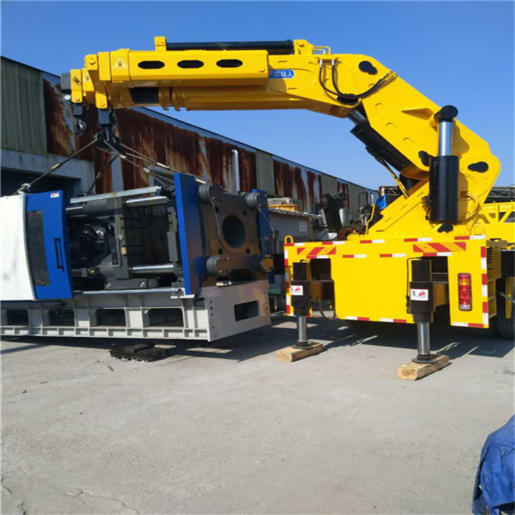 细水乡 大吨位折臂吊出租费用解析：一小时租赁多少钱